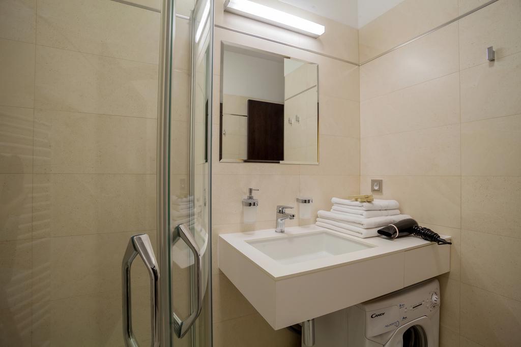 Aparthotel Vinohradsky Dum 4*